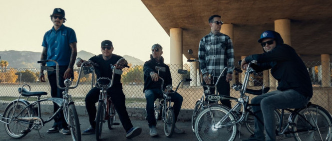 Hollywood Undead znovu upozorní na lesk i bídu Los Angeles
