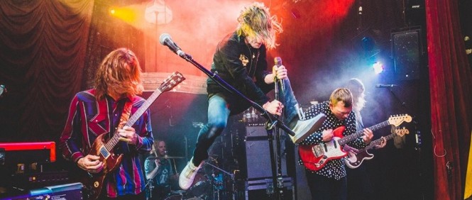 Cage the Elephant - Mess Around