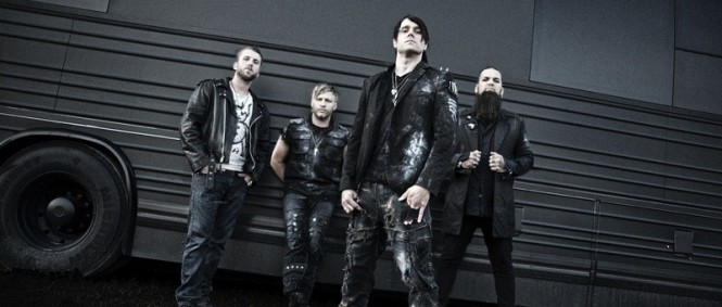 Three Days Grace zamíří z festivalového pódia pod střechu