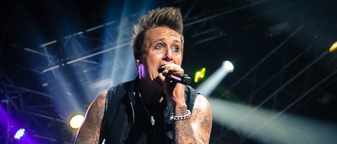O krok blíž nové desce Papa Roach