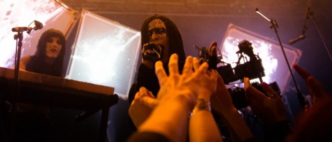 IAMX, Roxy, Praha, 27.11.2015 (fotogalerie)