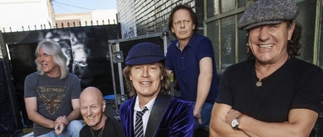 Rockové žně pokračují. Svůj hardrockový cirkus přivezou AC/DC