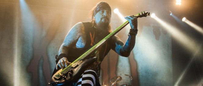 Basák Fieldy dočasně opouští Korn