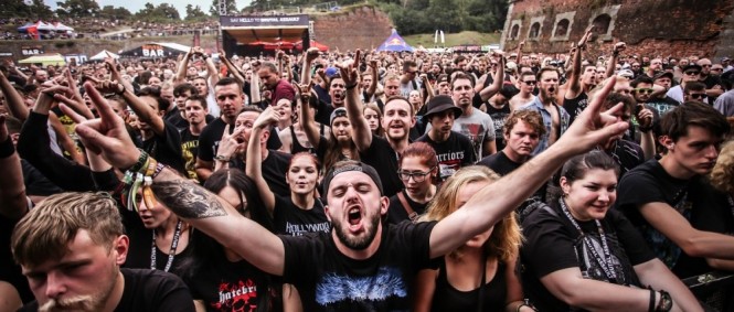 Brutal Assault poprvé naděluje: přijedou August Burns Red, Trivium i Swans