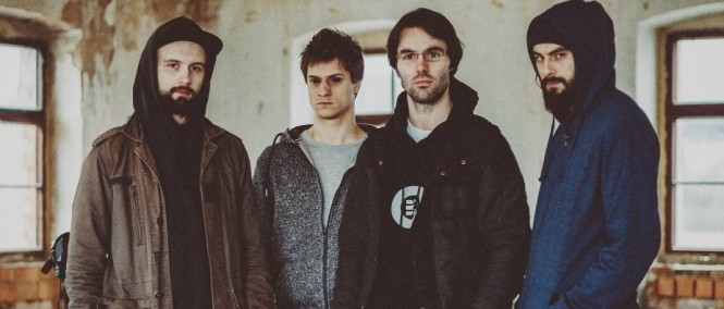 Nu-metalovým pionýrům Crazy Town v Praze předskočí i domácí Szkrat