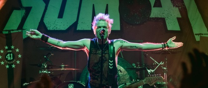Sum 41, Paerish, Roxy, Praha, 6.2.2017 (fotogalerie)