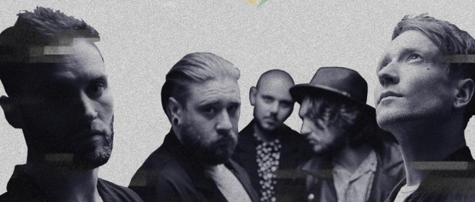 Mallory Knox opouští zpěvák Mikey Chapman