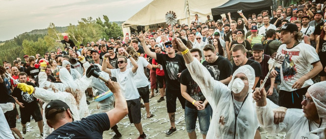 Fajtfest, Our Hollow, Our Home, Obey the Brave, Sunset Trail, Gutalax, Horrible Creatures, Velké Meziříčí, 22.7.2017 (fotogalerie)