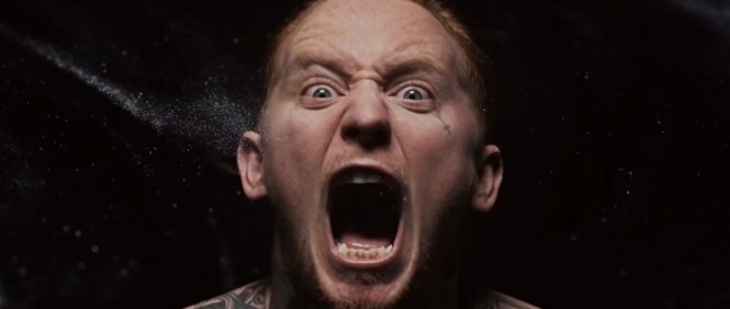 Smutná zpráva před koncertem Papa Roach. Frank Carter & The Rattlesnakes nedorazí