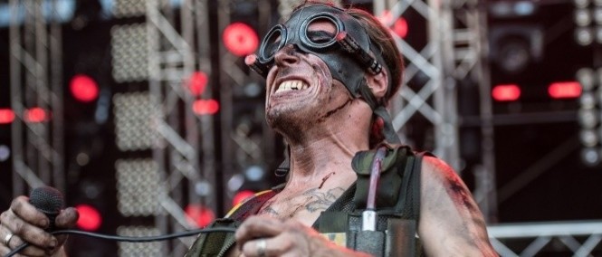 FAKKER BLOG: Projekt Parabelum na milionovém festivalu