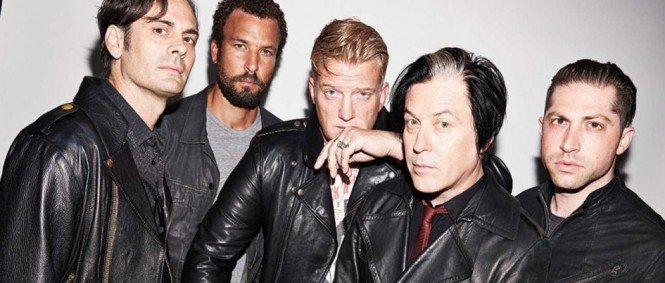 Další pohroma pro peněženku: v létě dorazí Queens of the Stone Age