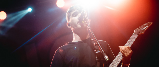 Bury Tomorrow opouští kytarista Jason Cameron