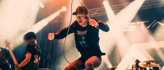 Turné Bury Tomorrow, Cane Hill a 36 Crazyfists podpoří japonští Crystal Lake