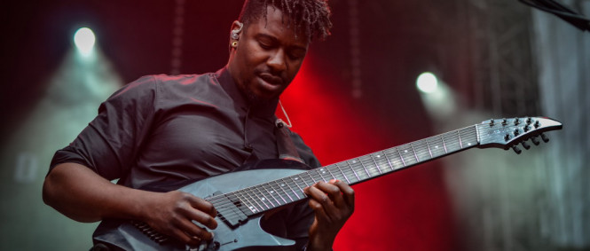 Djent nesmrdí. Animals As Leaders to znovu dokážou i v Praze