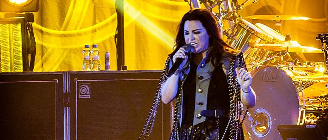 Evanescence, Veridia, Eponine, Městeká hala Vodova, Brno, 5.9.2019 (fotogalerie)