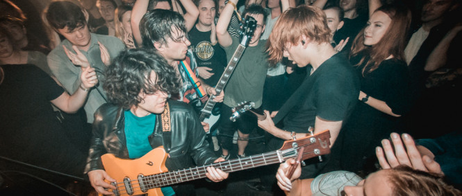 The Amazons, Donnie Darko, Café V lese, 20.10.2019 (fotogalerie)