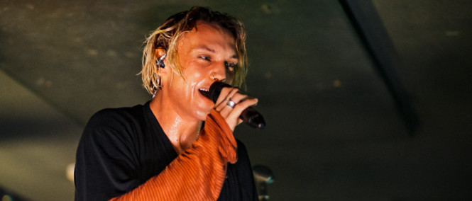 Counterfeit., Vukovi, 4.11. Rock Café, Praha (fotogalerie)