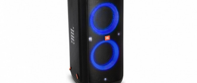 RECENZE: Bluetooth reproduktor JBL PartyBox 100 nezničí ani Rambo
