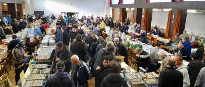 Vinyl & CD Burza Praha zahajuje svoji třetí sezonu
