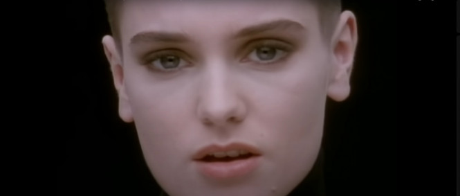 Ve věku 56 let zemřela irská zpěvačka Sinéad O'Connor