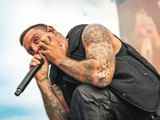 Parkway Drive - Sacred
