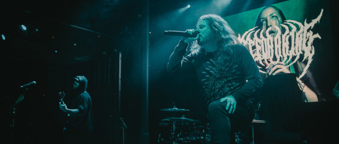 První dubnové cory. Do Prahy míří Fit For A King, Memphis May Fire a Acres