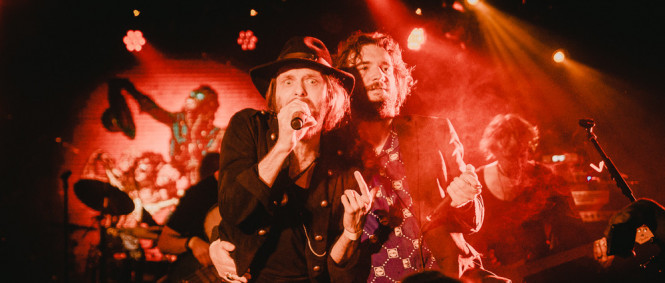 Hentai Corporation, Pan Lynx, Acid Row, Futurum, Praha, 8.4.2025 (fotogalerie)