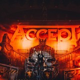 Accept