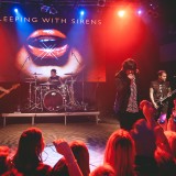 Sleeping With Sirens (live)