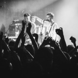 Nothing But Thieves