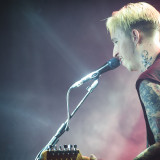 Slaves live 2018
