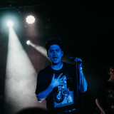 Holding Absence live 2022