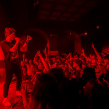 Holding Absence live 2022