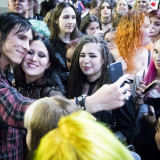 Palaye Royale live 2022