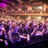 Holding Absence live 2023